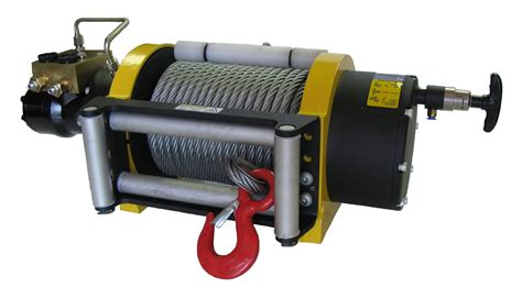 winch with 3rd hydraulic line